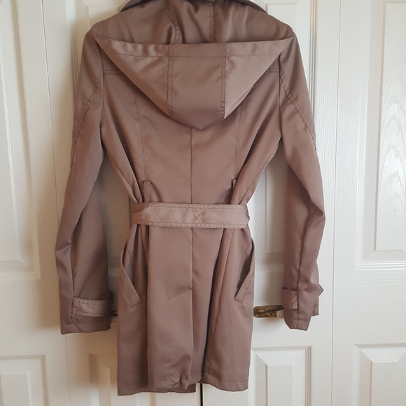 Le chateau trench with hood xxs - Picture 3 of 5